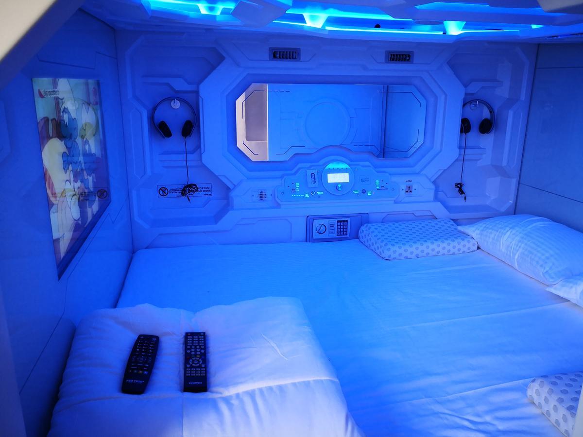 קולומבו The Capsule Hotel מראה חיצוני תמונה